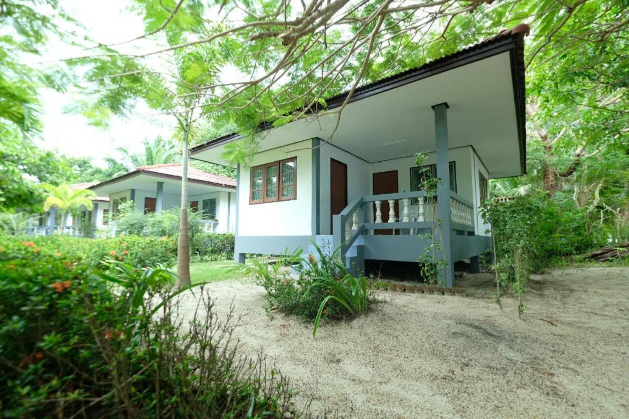 Baan Wasana Villa Lipa Noi Exterior foto